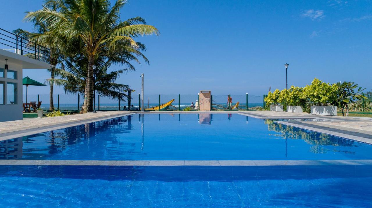 Manara Beach Resort Beruwala Exteriér fotografie
