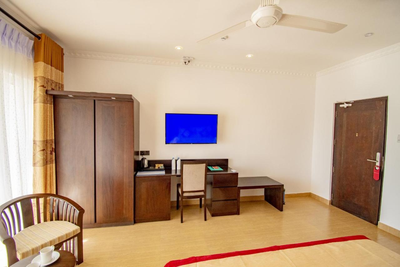 Manara Beach Resort Beruwala Exteriér fotografie